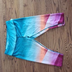 Dsg 1x performance High Rise Capri NWT multicolored mid calf